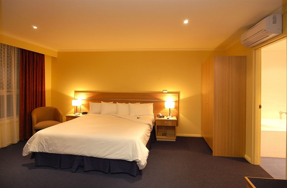 Edgewater Hotel Devonport Exterior photo